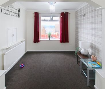 Garsdale Road, Huddersfield - Photo 2