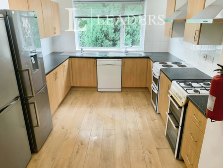 5 bedroom house share to rent - Photo 4