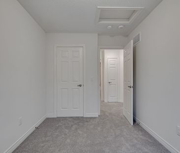 For Lease - 481 Manhattan Common, Oakville, Ontario - Photo 5