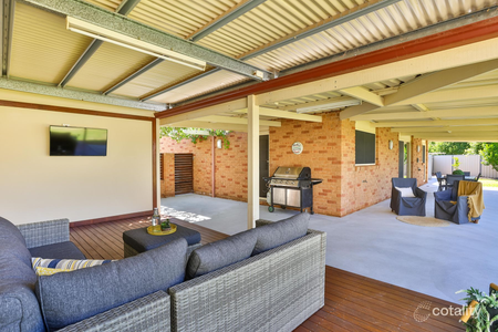 Neat, Modern & Ready to Enjoy - Photo 2