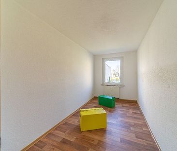 Erstbezug nach Sanierung! Moderne 3-Zimmer-Wohnung mit Balkon in Merseburg Nord - Photo 2