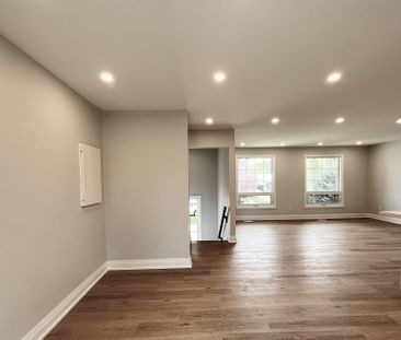 For Lease - 26 Oren Boulevard Unit# Main, Barrie, Ontario - Photo 1
