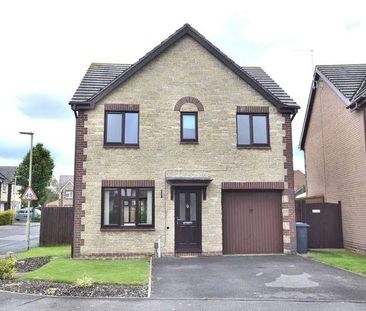 Goshawk Road, Quedgeley, Gloucester, Gloucestershire, GL2 - Photo 3