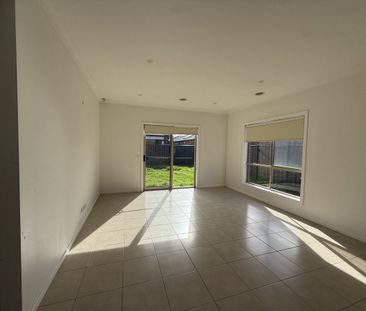 Family Home in Prime Location - Photo 1