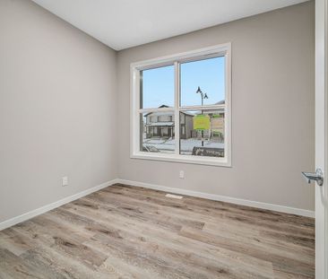 1053 Mahogany Boulevard Southeast, Calgary - Photo 1