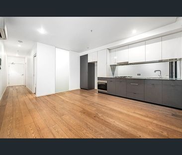 5/18 Queen Street, Blackburn, Vic 3130 - Photo 1