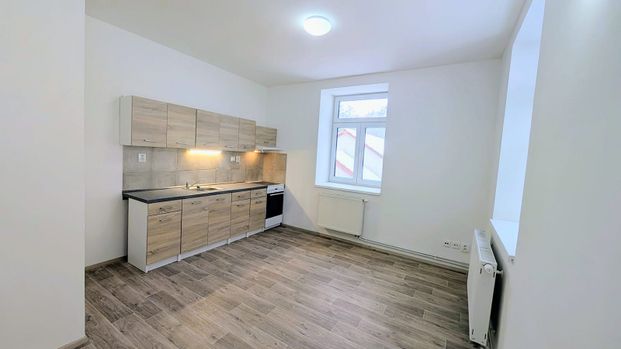Pronájem bytu 2+kk 42 m² - Fotografie 1