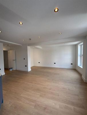 1 bedroom property to rent - Photo 1