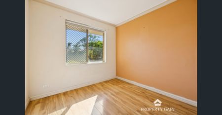 Two Bedroom Villa in a Quiet Dianella Pocket - Photo 4