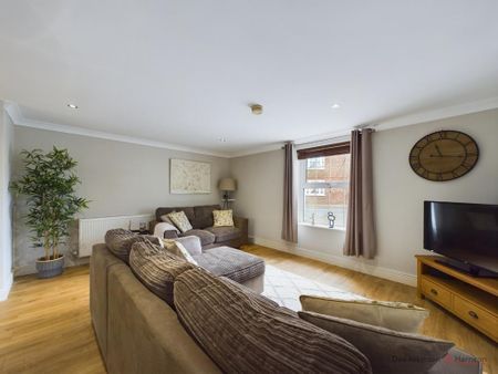 2 bedroom terraced house to rent - Photo 2