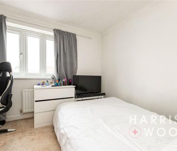 2 bedroom end of terrace house to rent - Photo 5