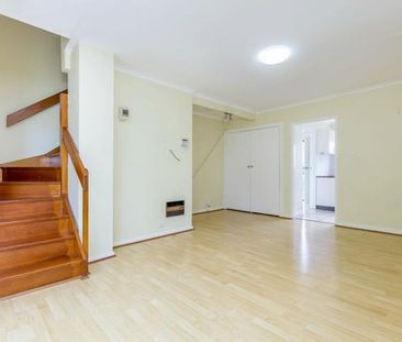 6/21 Morton Street, Queanbeyan NSW 2620 - Townhouse For Rent | Domain - Photo 1