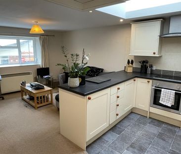 Parsonage Street, Dursley - Photo 4