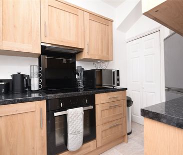 10, South Street, Morley, Leeds, West Yorkshire, LS27 8AT - Photo 6