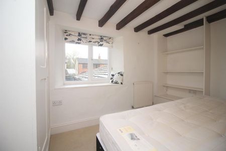 3 bedroom terraced house to rent - Photo 3