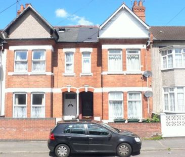 Widdrington Road, Top Floor, Radford, Coventry, CV1 - Photo 1