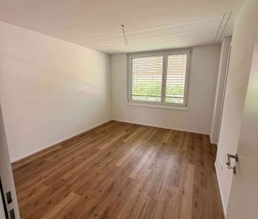 4.5 Zimmer, 120 m², 2. Stock - Photo 2