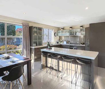 SPRINGVALE - 4 BEDROOMS - Photo 1