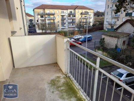 Appartement 3 pièces à - Photo 2