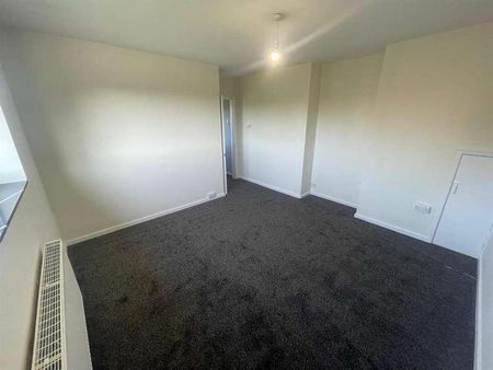 Legard Drive, Hull, HU10 - Photo 3