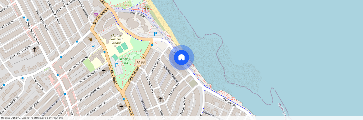 Seaviews Apartment, Promenade, Whitley Bay. * HOLIDAY LET APARTMENT *