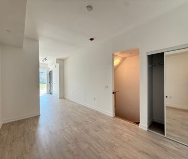 For Lease - 168 Clonmore Drive Unit# 4, Toronto, Ontario - Photo 5