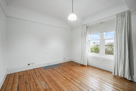 5 bedroom semi-detached house to rent - Photo 5