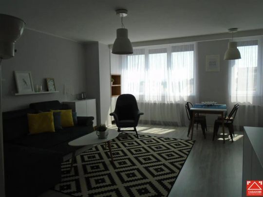 Apartament de lux, cu 2 dormitoare, aproape de centru! - Fotografie 1
