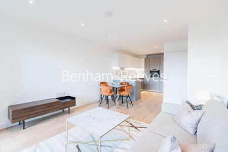 Accolade Avenue, Southall, UB1 - Photo 5