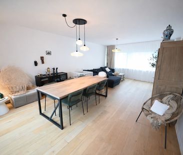SUBLIEME & RUIME (166m²) bel-etage in het centrum van Sint-Kruis! - Photo 2