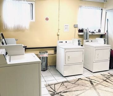 For Lease - 115 Eighth Street Unit# 2, Toronto, Ontario - Photo 6