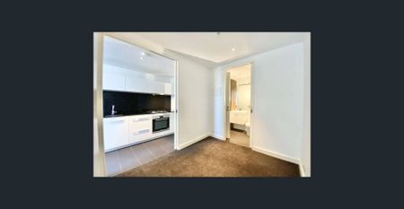 Fantastic One Bedroom Apartment, Great Location! - Photo 3