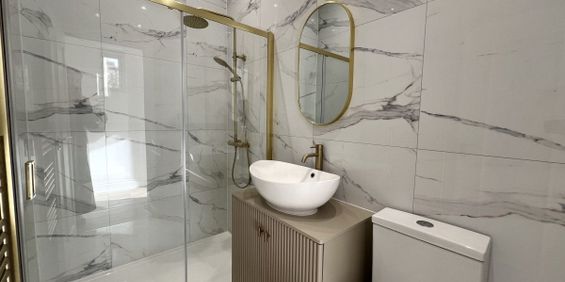 Dorchester Road, WEYMOUTH - Photo 3