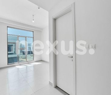 Maid and Study Room | Vacant | Huge Layout - Photo 6