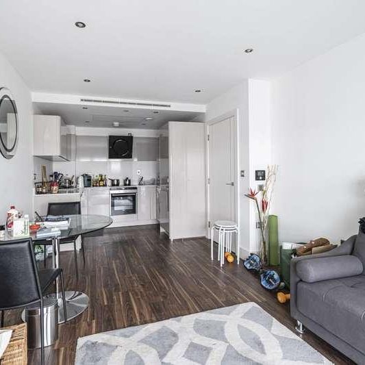 Altitude Point, Aldgate, E1 - Photo 1