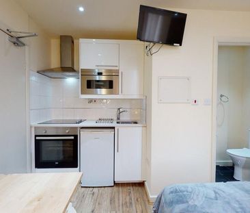 Studio to rent - Photo 3