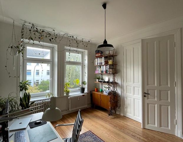 Zwischenmieter/-innen für schöne Wohnung in Bahrenfeld gesucht - Photo 1