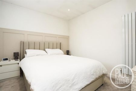 3 bedroom semi-detached bungalow to rent - Photo 5