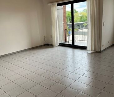 - Meerdonk – Instapklaar appartement met 2 slaapkamers en autostaan... - Foto 4