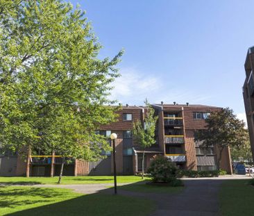 4 1/2 Charny Tout inclus Piscine septembre - Photo 4