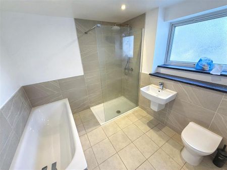 3 bedroom house to rent - Photo 3