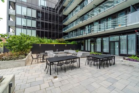 For Lease - 4208 Dundas Street Unit# 817, Toronto, Ontario - Photo 4