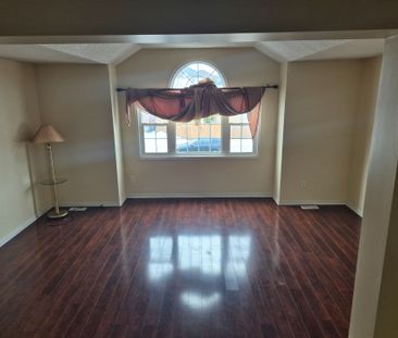 For Lease - 10 Donnenwerth Drive, Kitchener, Ontario - Photo 2