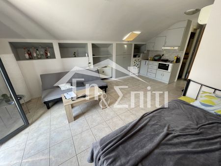 Γκαρσονιέρα προς ενοικίαση 320 € - Φωτογραφία 2