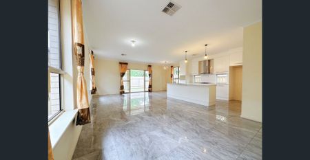 Modern and Four Bedroom Family Home - Photo 2