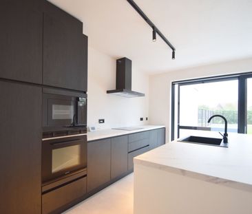 Ruime nieuwbouwwoning met 3 slaapkamers op vlot bereikbare locatie - Photo 4
