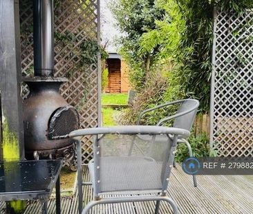 2 bedroom terraced house to rent - Photo 3