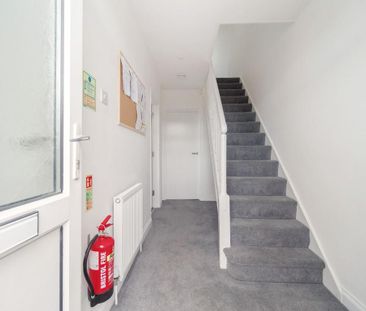 4 bedroom house to rent - Photo 2