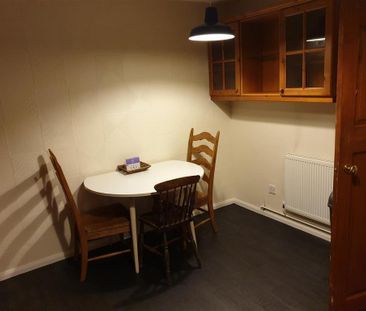 3 bedroom terraced house to rent - Photo 4