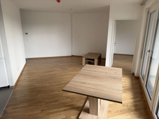 Neubau-Erstbezug: 3-Zimmer-Wohnung mit Balkon & Garage in Tulln - Photo 1